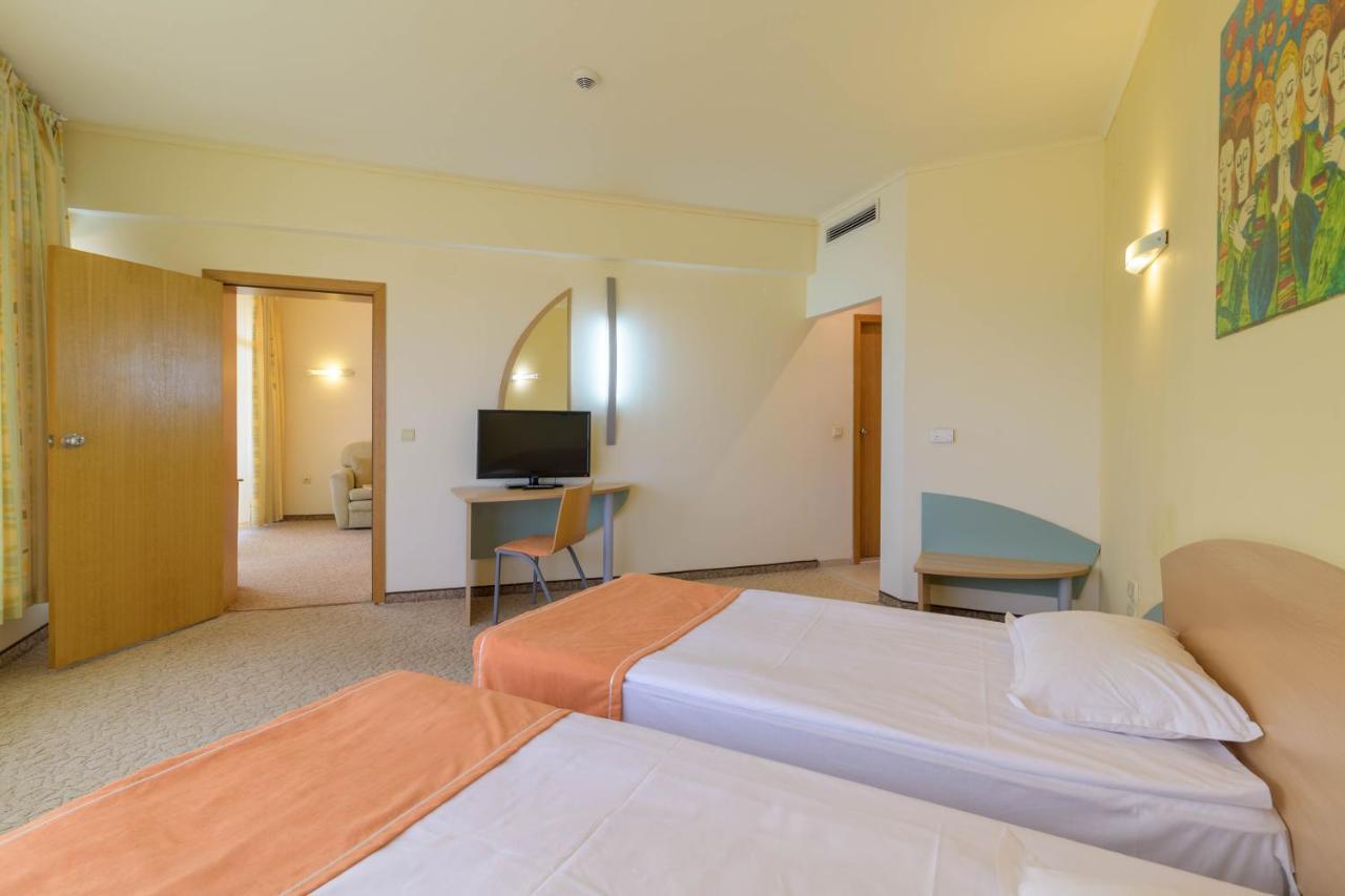 Atlas Hotel Goldstrand Exterior foto